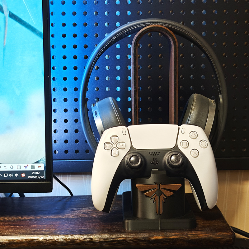 Handle Earphone Stand Zelda An - Gaming Console Logo recension och pris